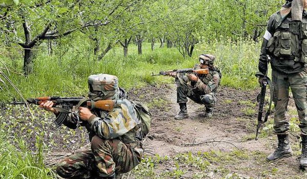 LoC पर घुसपैठ की कोशिश नाकाम, 2 आतंकवादी मरे, जवान शहीद LoC पर घुसपैठ की कोशिश नाकाम, 2 आतंकवादी मरे, जवान शहीद