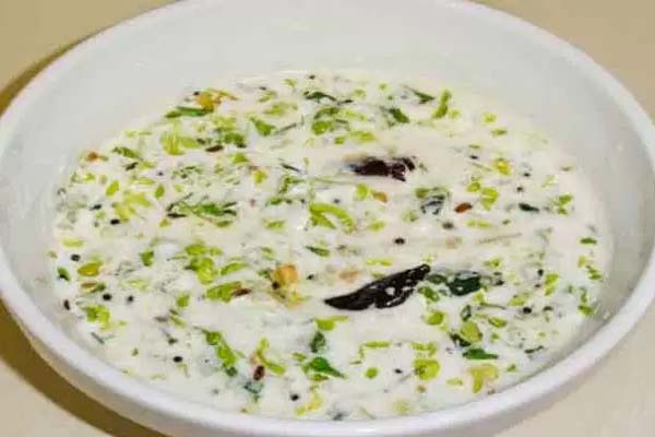 गर्मी में बनाएं पत्तागोभी का रायता गर्मी में बनाएं पत्तागोभी का रायता