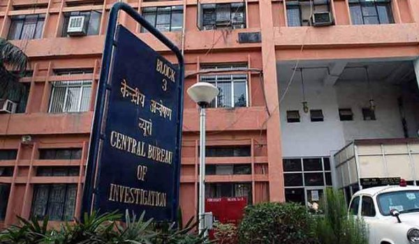 सेना में तबादले रैकेट का भंडाफोड़, अधिकारी सहित बिचौलिया अरेस्ट सेना में तबादले रैकेट का भंडाफोड़, अधिकारी सहित बिचौलिया अरेस्ट