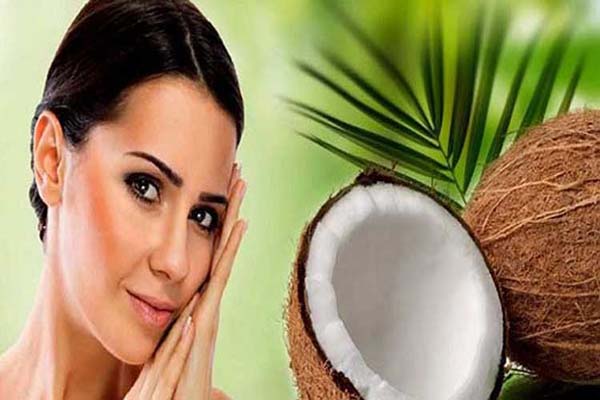 नारियल तेल दूर करेगा पसीने की बदबू नारियल तेल दूर करेगा पसीने की बदबू