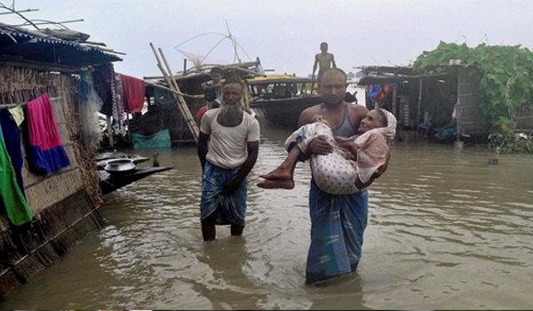असम में बाढ़, भूस्खलन से 13,000 लोग प्रभावित
