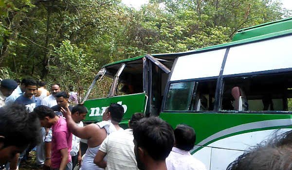 पंजाब के 10 तीर्थयात्रियों की हिमाचल में सड़क हादसे में मौत
