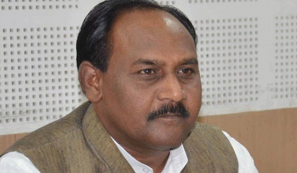 मध्य प्रदेश : मंत्री लाल सिंह आर्य को उच्च न्यायालय से राहत मध्य प्रदेश : मंत्री लाल सिंह आर्य को उच्च न्यायालय से राहत