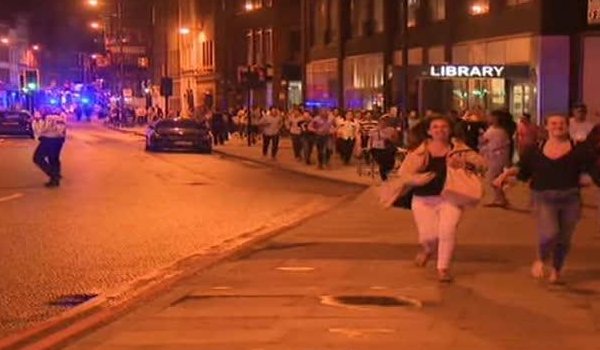 लंदन में 2 जगह आतंकवादी हमले, 6 की मौत, 20 घायल
