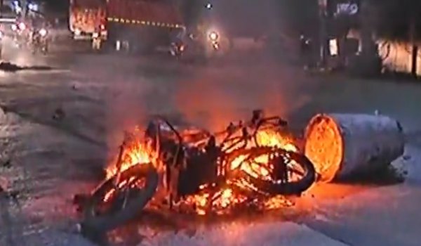 मध्यप्रदेश में किसानों का आंदोलन उग्र, सरकार की पहल से संगठनों में फूट मध्यप्रदेश में किसानों का आंदोलन उग्र, सरकार की पहल से संगठनों में फूट