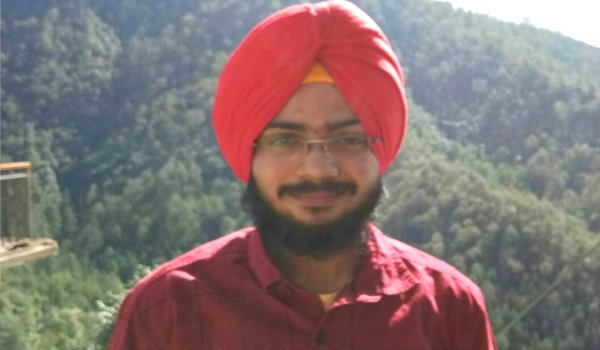 CBSE NEET 2017 Result : पंजाब के नवदीप सिंह को शीर्ष स्थान CBSE NEET 2017 Result : पंजाब के नवदीप सिंह को शीर्ष स्थान