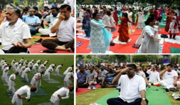 बिहार : केंद्रीय मंत्रियों ने किया योगाभ्यास, महागठबंधन के नेता रहे दूर बिहार : केंद्रीय मंत्रियों ने किया योगाभ्यास, महागठबंधन के नेता रहे दूर