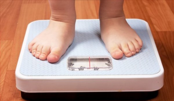 पिता की देखभाल बच्चों में मोटापा रोकने में मददगार
