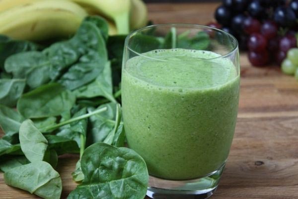 drink spinach and tulsi juice for health benefits