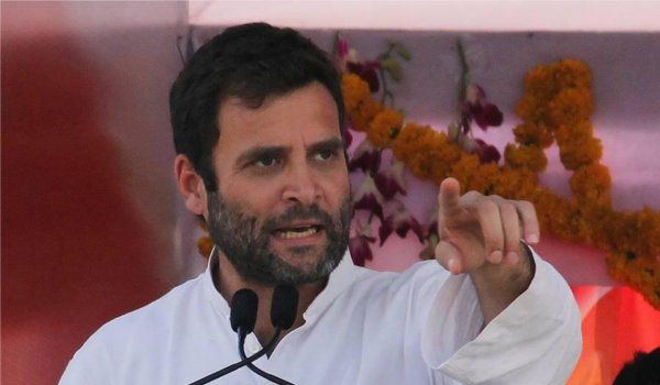 राहुल गांधी रिहा, राजस्थान सीमा पर पीड़ित किसान परिजनों से मिले राहुल गांधी रिहा, राजस्थान सीमा पर पीड़ित किसान परिजनों से मिले