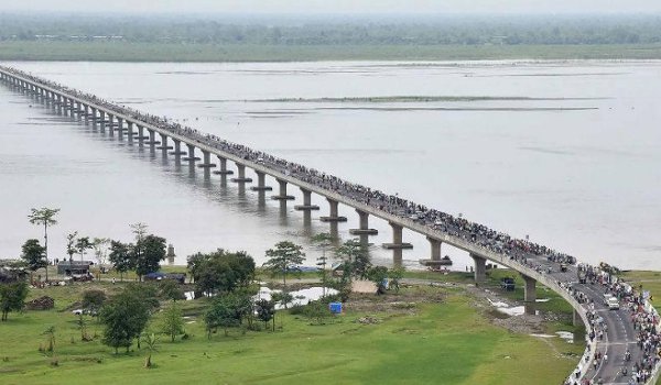 सावित्री नदी पर 165 दिन के रिकार्ड समय में नया पुल बना