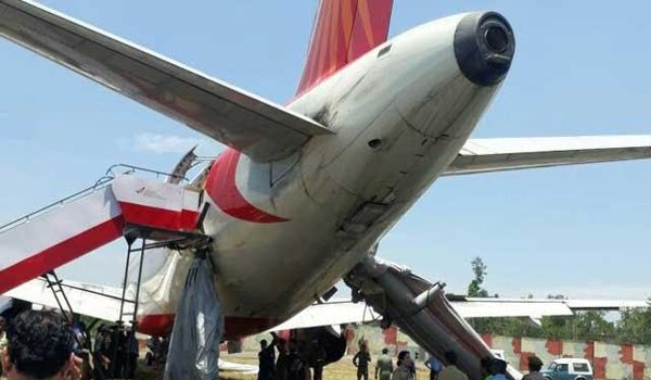 जम्मू : एयर इंडिया के विमान का टायर फटा, यात्री सुरक्षित