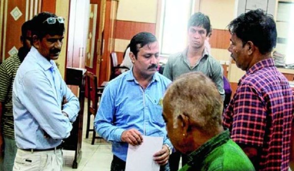 सीबीआई ने भ्रष्टाचार मामले में 23 जगहों पर छापेमारी की सीबीआई ने भ्रष्टाचार मामले में 23 जगहों पर छापेमारी की