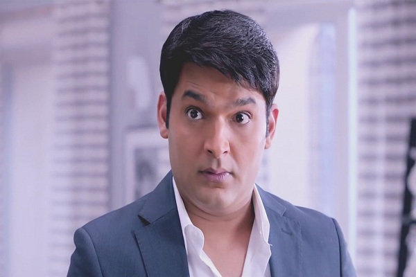 एक बार फिर अस्पताल पहुंचे कपिल, इस बार चक्कर खाकर सेट्स पर ही गिर पड़े एक बार फिर अस्पताल पहुंचे कपिल, इस बार चक्कर खाकर सेट्स पर ही गिर पड़े