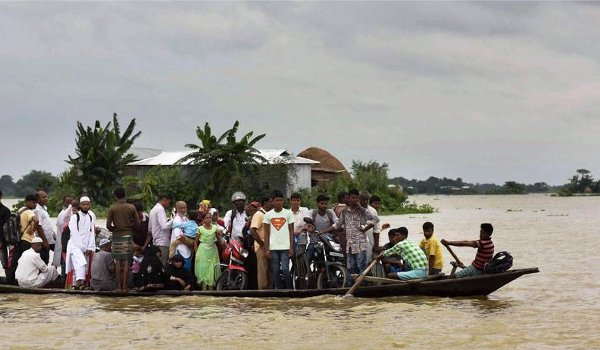 असम में बाढ़ से 12 लाख लोग प्रभावित, अब तक 59 की मौत