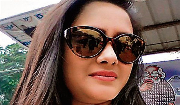 एक्ट्रेस बिदिशा बेजबरुआ सुसाइड केस : पुलिस रिमांड पर पति एक्ट्रेस बिदिशा बेजबरुआ सुसाइड केस : पुलिस रिमांड पर पति