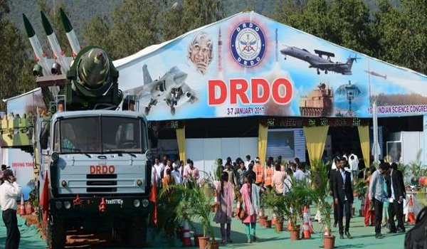 DRDO ने जवानों के लिए चिकन बिस्कुट, तुलसी बार विकसित किए