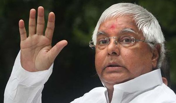 CBI छापे मोदी, शाह की राजनीतिक बदले की कार्रवाई : लालू CBI छापे मोदी, शाह की राजनीतिक बदले की कार्रवाई : लालू