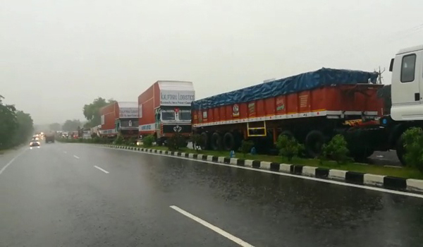 सिरोही और पालनपुर में बारिश से अहमदाबाद जाने वाला रास्ता बाधित