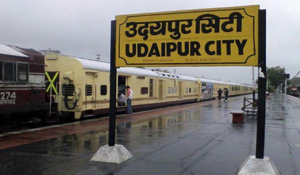 उदयपुर-हरिद्वार ट्रेन के लिए 20 डिब्बों का रैक पहुंचा उदयपुर