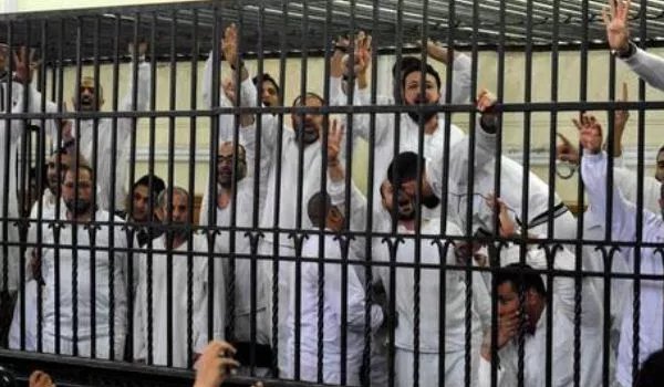मुस्लिम ब्रदरहुड के 32 समर्थकों को 10 साल की कैद