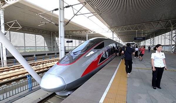 चीन सितंबर में दुनिया की सबसे तेज ट्रेन शुरू करेगा