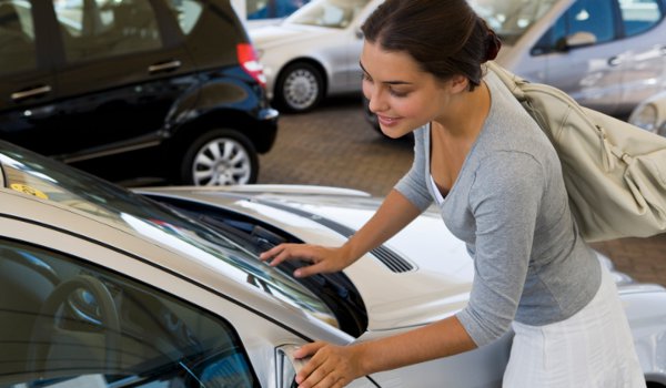 Brand image, performance key factors for women car buyers