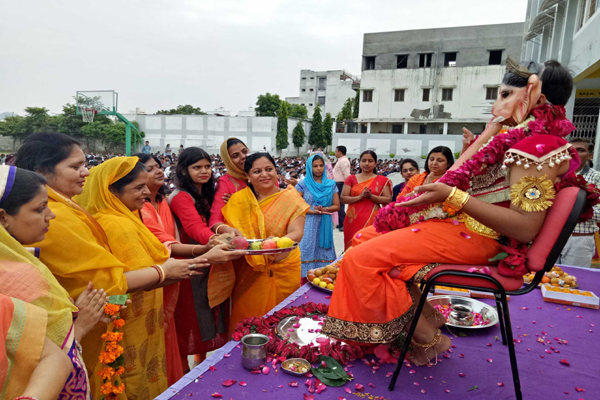 बच्चे बने गणपति बप्पा बच्चे बने गणपति बप्पा