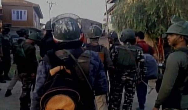 Shopian encounter : one jawan martyred, 4 other injured