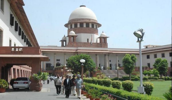 निजता का अधिकार है मौलिक अधिकार : सर्वोच्च न्यायालय निजता का अधिकार है मौलिक अधिकार : सर्वोच्च न्यायालय