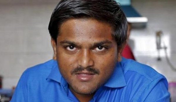 Hardik Patel, his aide Dinesh Bambhania arrested for alleged criminal intimidation, robbery