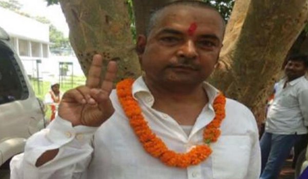 पटना में राजद नेता पार्षद केदार राय की गोली मारकर हत्या पटना में राजद नेता पार्षद केदार राय की गोली मारकर हत्या