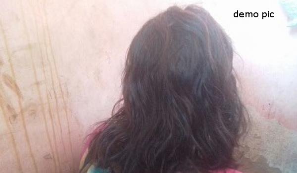 कुशीनगर : राखी बांधने आई महिला की चोटी कटी