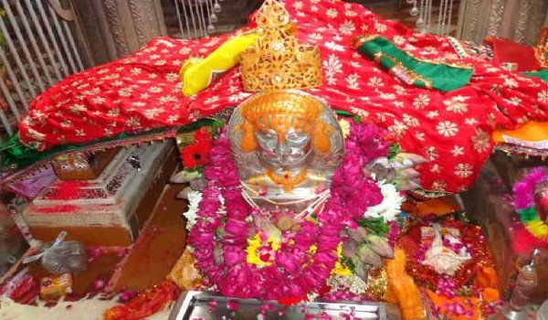 जातिवाद और छूआछूत के प्रबल विरोधी थे बाबा रामदेवजी जातिवाद और छूआछूत के प्रबल विरोधी थे बाबा रामदेवजी