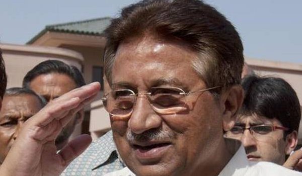 बेनजीर भुट्टो हत्या मामले में मुशर्रफ भगोड़े घोषित, पांच बरी बेनजीर भुट्टो हत्या मामले में मुशर्रफ भगोड़े घोषित, पांच बरी