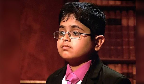 भारतीय मूल के बच्चे राहुल ने जीता यूके चाइल्ड जीनियस खिताब
