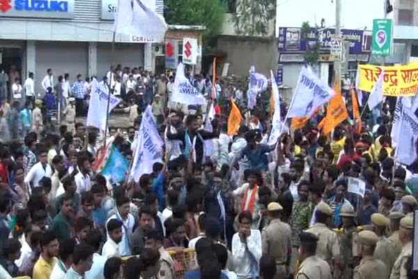 छात्रसंघ चुनाव: उदयपुर में भरे नामांकन छात्रसंघ चुनाव: उदयपुर में भरे नामांकन