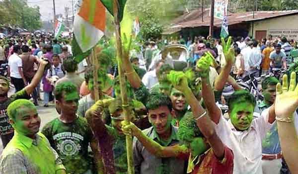 बंगाल के नगर निकाय चुनावों में तृणमूल कांग्रेस की जबरदस्त जीत