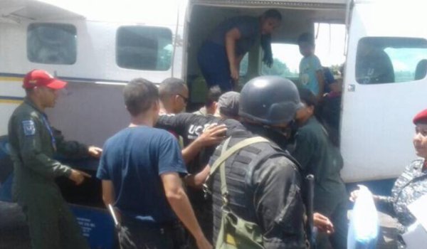 वेनेजुएला : कैदियों, पुलिस के बीच झड़प में 37 की मौत