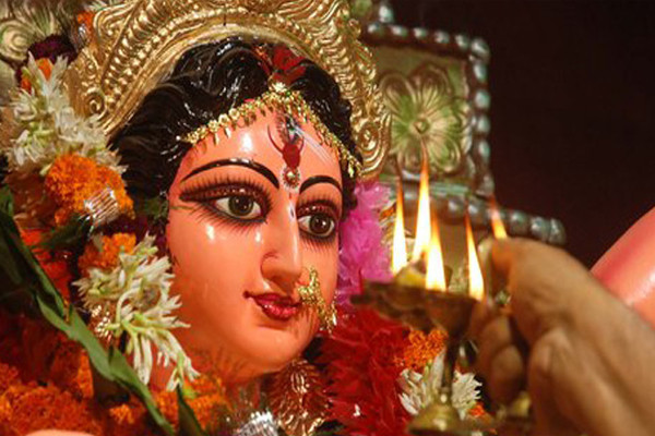 Go to Navratri on these Best and Beautiful Places