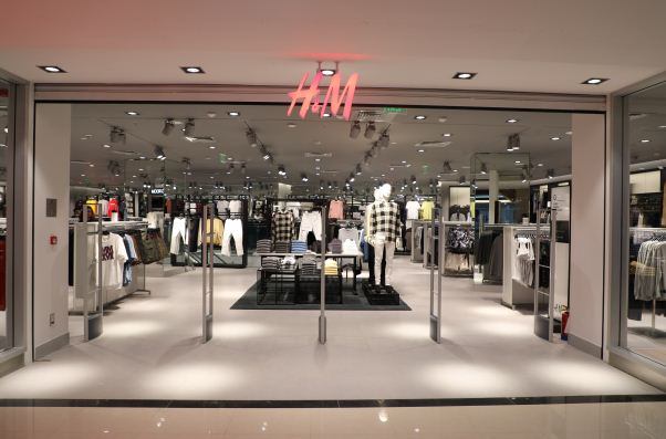 अब इंदौर में H&M का पहला स्टोर खुला