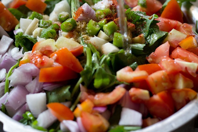 Salad of sprouted pulses is beneficial for your health