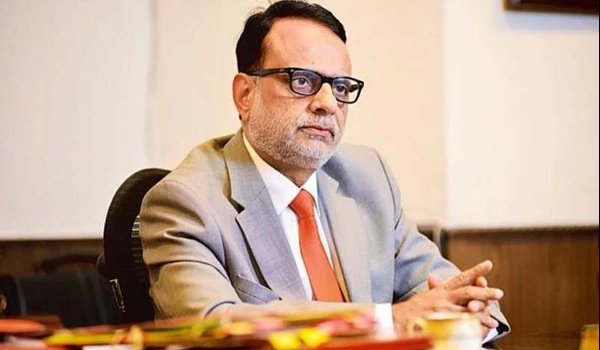 GST रिटर्न दाखिल करने की तिथि अब नहीं बढ़ेगी : हसमुख अधिया GST रिटर्न दाखिल करने की तिथि अब नहीं बढ़ेगी : हसमुख अधिया