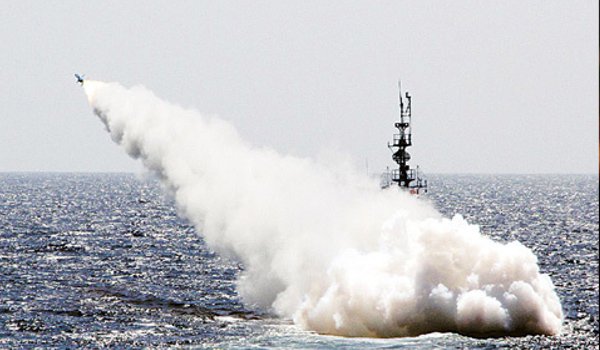 पाकिस्तान ने अरब सागर में दागी जहाज भेदी मिसाइल