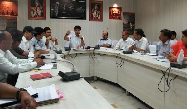 अजमेर लोकसभा उपचुनाव में होगा वीवीपेट मशीन का उपयोग अजमेर लोकसभा उपचुनाव में होगा वीवीपेट मशीन का उपयोग