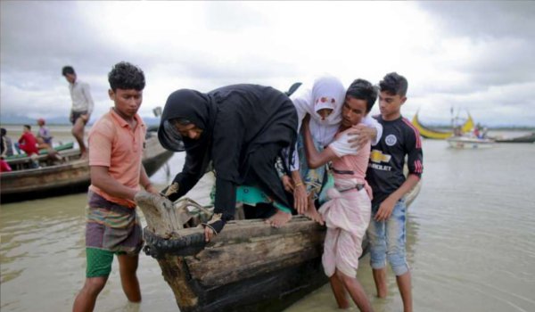 बांग्लादेश में नौका पलटने से मरने वालों की संख्या बढ़कर 38 हुई