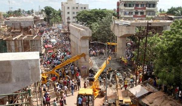 ओडिशा : निर्माणाधीन पुल गिरने से एक की मौत, 15 से अधिक घायल