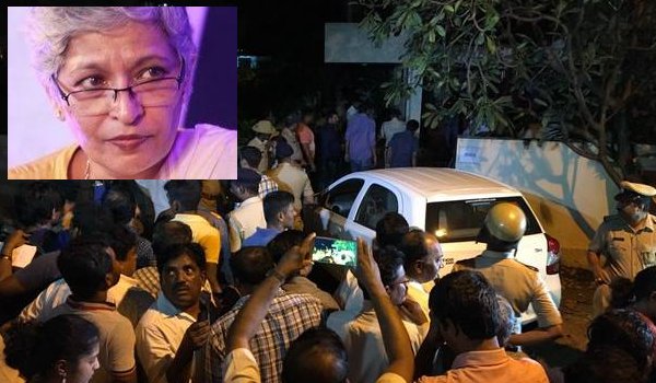 महिला पत्रकार गौरी लंकेश को घर में घुसकर मारी गोली, मौत