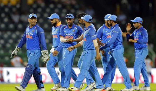टीम इंडिया ने अब आस्ट्रेलिया से भिडने को कमर कसी टीम इंडिया ने अब आस्ट्रेलिया से भिडने को कमर कसी