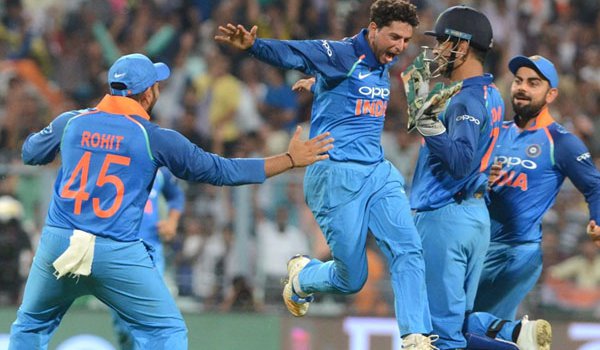 इंदौर वनडे में भारत की जीत, 3-0 की अजेय बढ़त